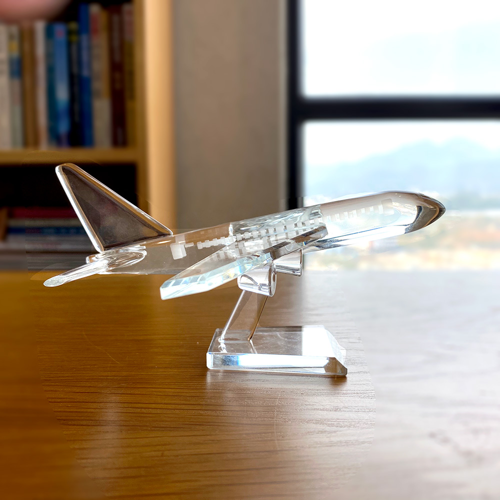 Clear Crystal Cute  Aircraft F - Paper Weight Crystal บทวิจารณ์และราคา