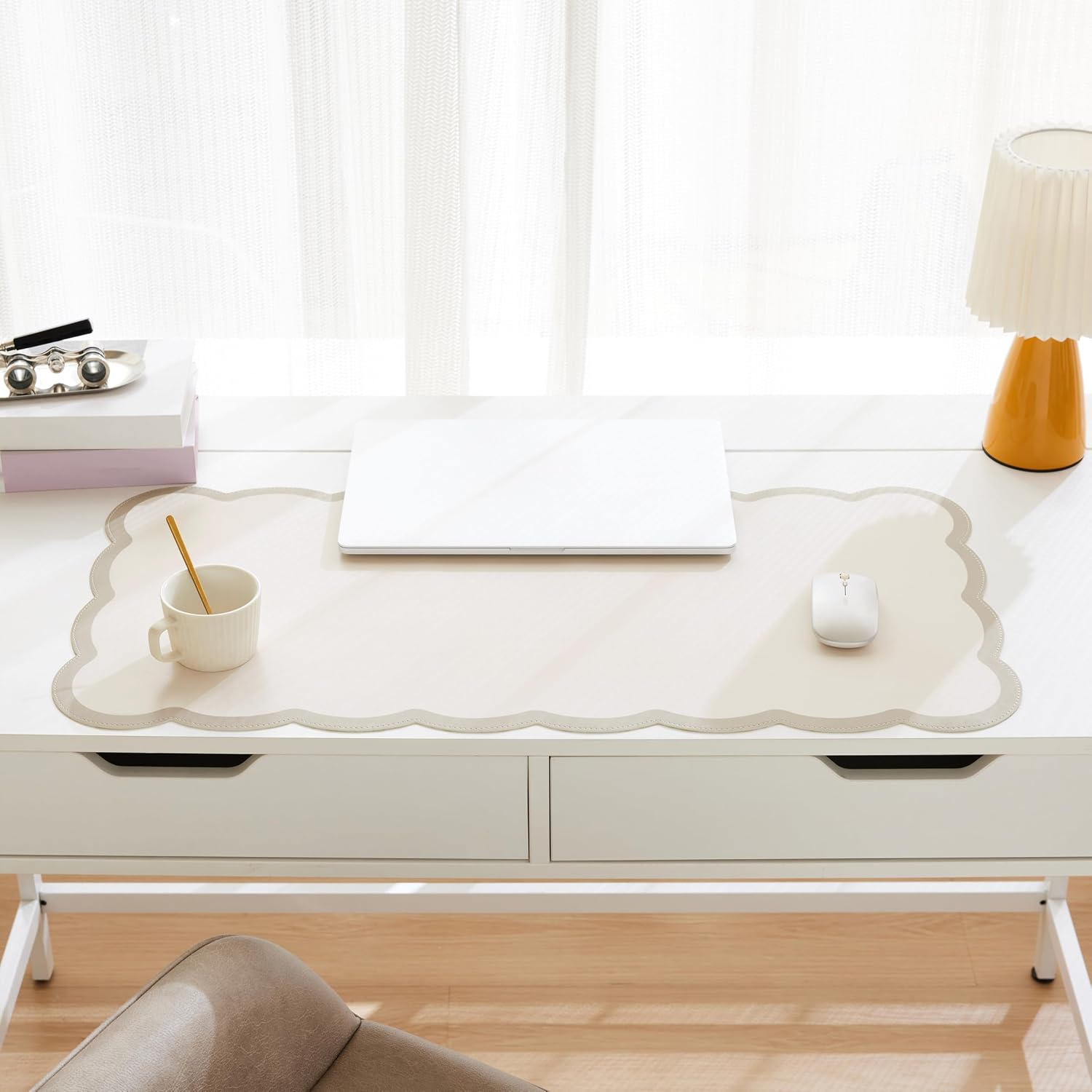 Scalloped Desk Mat 31.5x15.7 L - Leather Desk Pad บทวิจารณ์และราคา